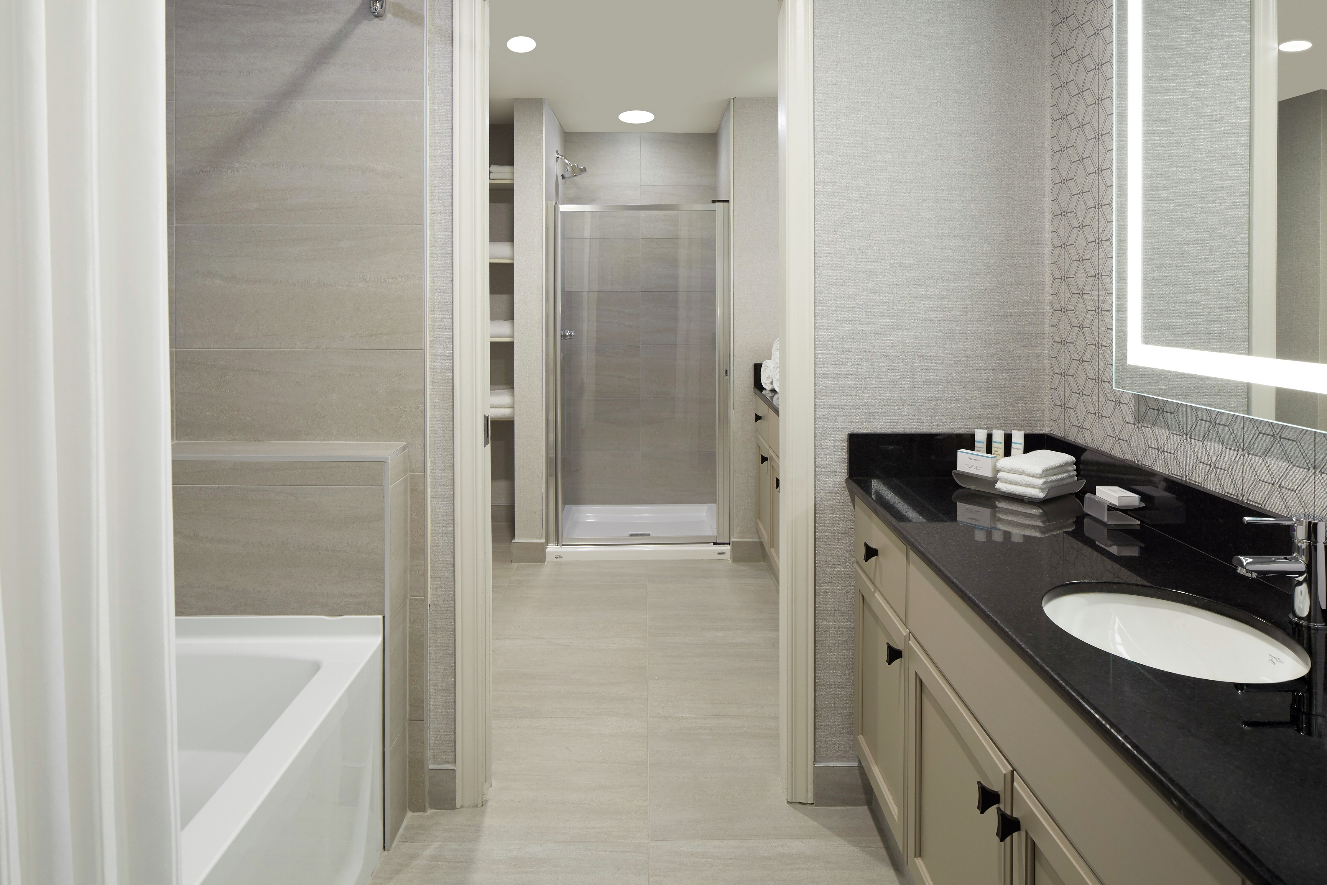 Suite Bathroom with Bathtub and Shower