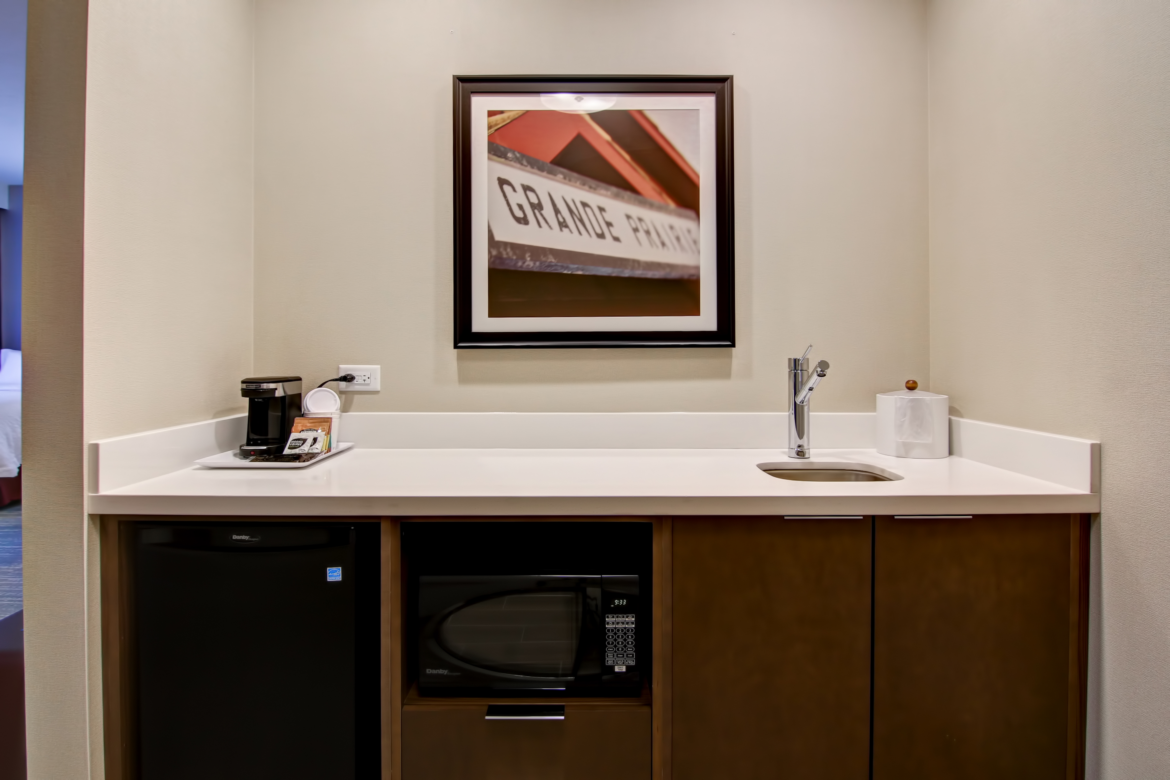 Guest Suite Wetbar with Coffee Machine, Microwave and Mini-Fridge