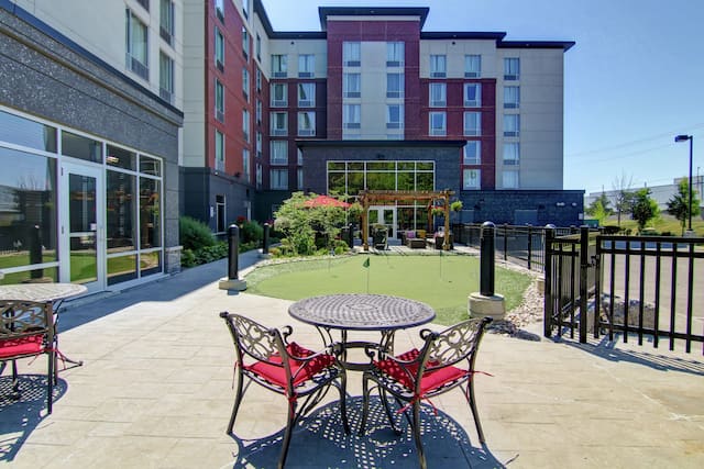 Outdoor Patio and Putting Green