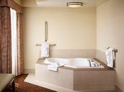 Accessible Guestroom Whirlpool