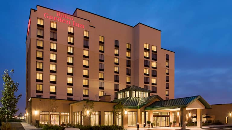 Hilton Garden Inn Toronto Airport Hotel West On