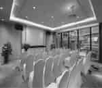 Конференц-зал с театральной рассадкой