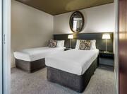 DoubleTree by Hilton Hotel Queenstown, New Zealand - Twin Guest Room