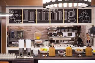 Limmig Restaurant | Bar & Cigar Lounge